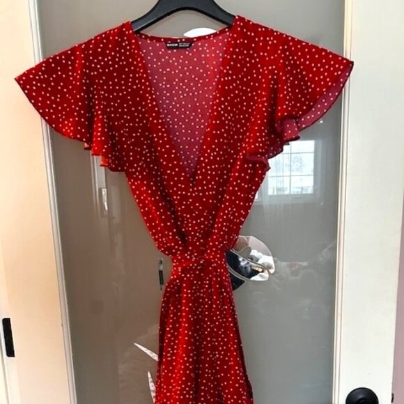 Red and white polka dot dress - Picture 3 of 7